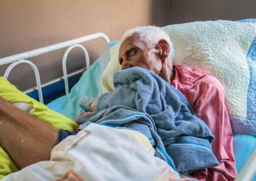 LIÇÃO: História de idoso mineiro que completou 104 anos em asilo comove RO: “Estou vivo”