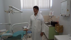 ODONTOLOGIA: Cirurgião-dentista especialista em cirurgia buco-maxilo-facial de pacientes especiais