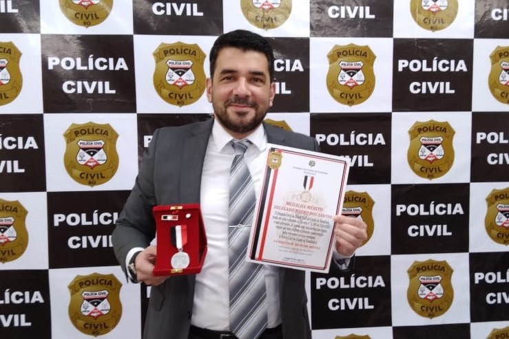 ORGULHO: Professor da Uniron é homenageado pela Polícia Civil do Estado