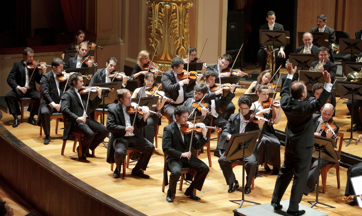 CLÁSSICO: Concerto inédito da Orquestra Sinfônica Brasileira pode ser visto hoje