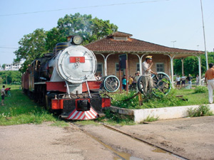 Mais de cinco anos depois o trem da Madeira-Mamoré volta a funcionar