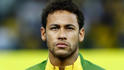 POLÍCIA: Mulher acusa Neymar de estupro e faz Boletim de Ocorrência