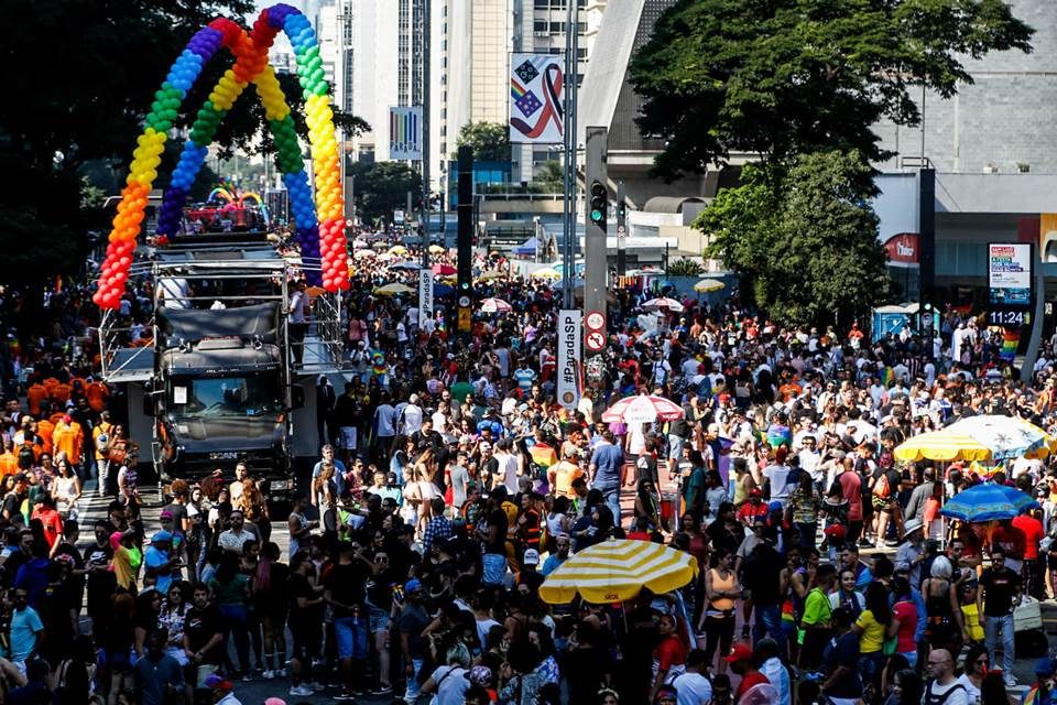 IGUALDADE: Parada LGBT reúne 3 milhões de pessoas em São Paulo