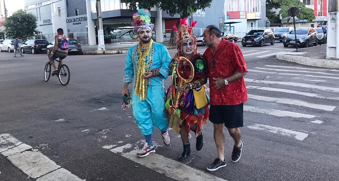 PIRARUCU DO MADEIRA: ‘A rua é do povo’, diz Luciana Oliveira após polícia tentar proibir o desfile do bloco