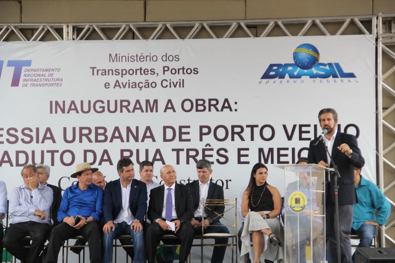 Senador Raupp participa da inauguração de viaduto da Três e Meio na capital