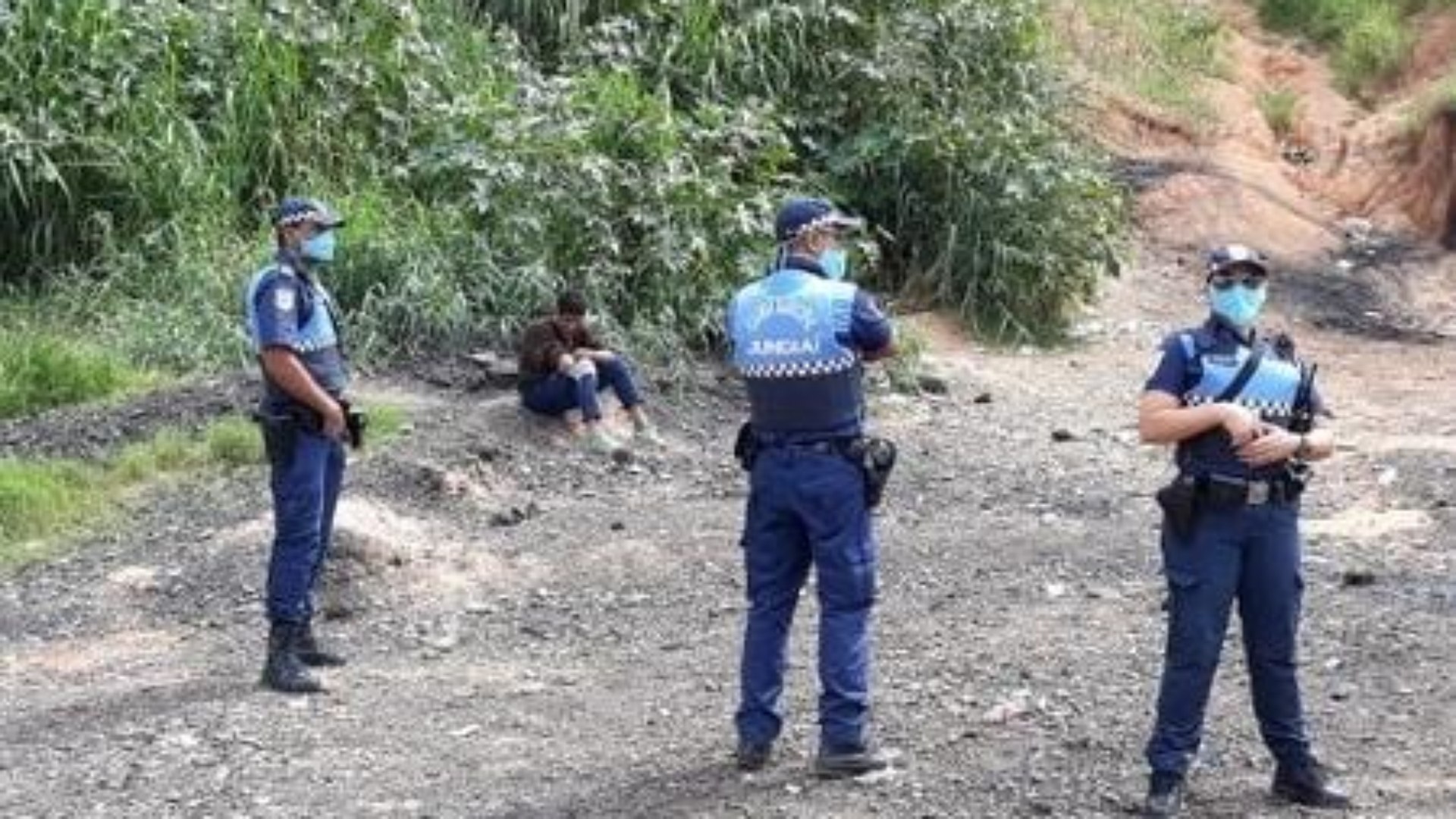 ESCAPOU: Paciente com suspeita de Covid-19 foge de hospital só de camisola