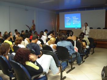 Doutores em Fonoaudiologia realizam palestras na São Lucas