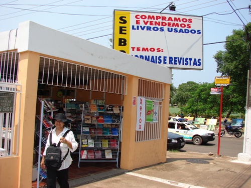 Sebo de livros é referência na capital para colecionadores