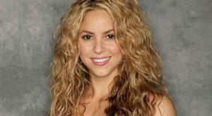 Shakira fará dois shows no Brasil em outubro