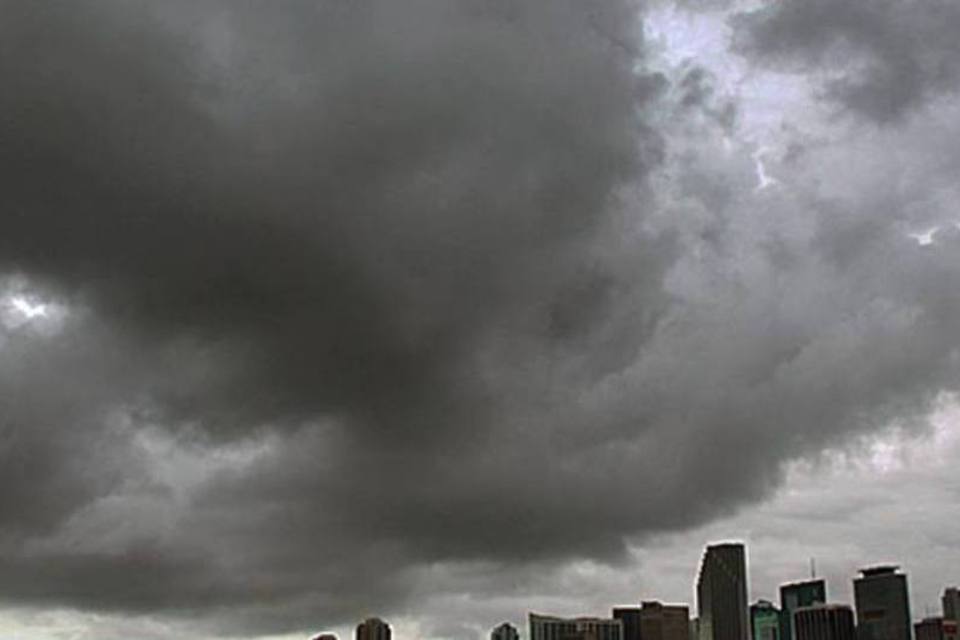 Nuvens carregadas e pouco sol: confira a previsão do tempo para amanhã em RO