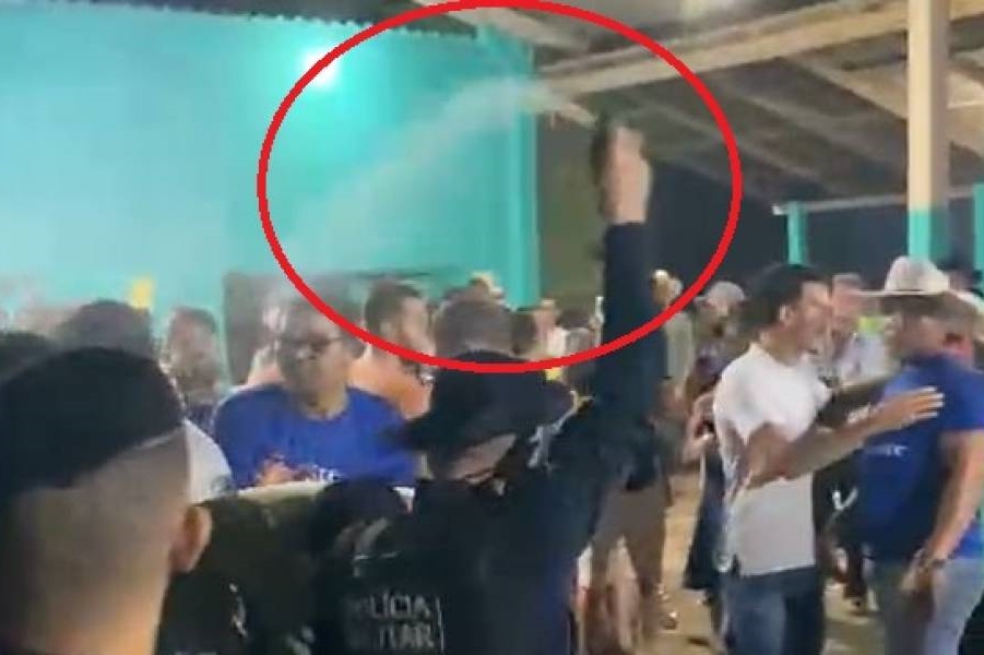 VÍDEO: Polícia atinge prefeita e marido com spray de pimenta durante confusão em evento 