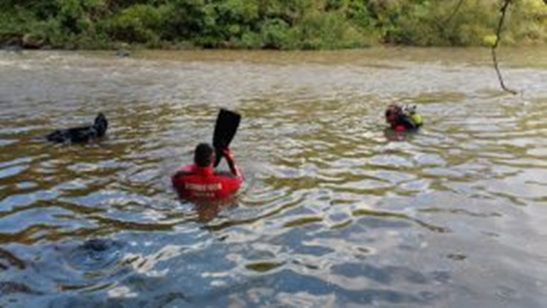 TRÁGICO: Bombeiros encontram corpo de homem que morreu afogado após barco virar