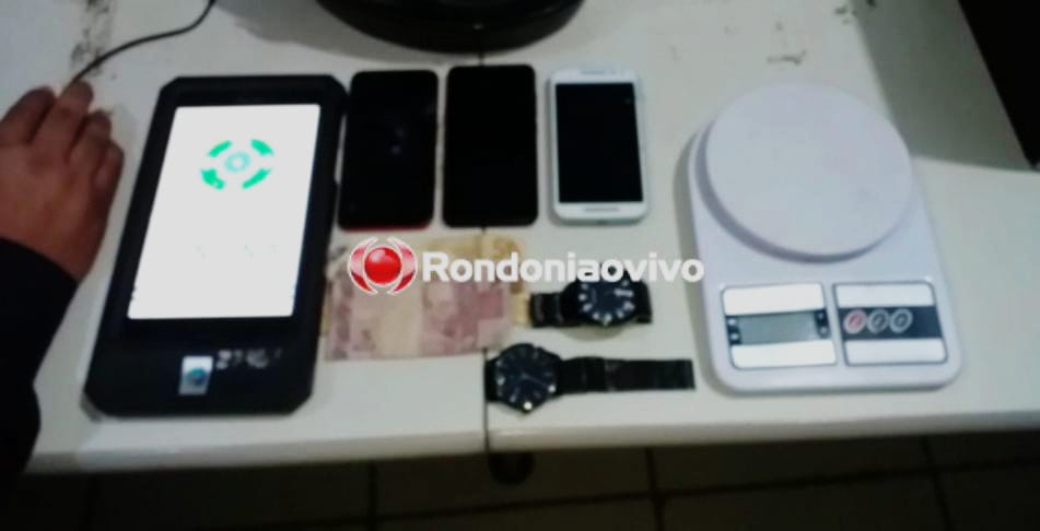 NA HORA: PM aborda dupla em casa abandonada, celular roubado toca e acusados são presos