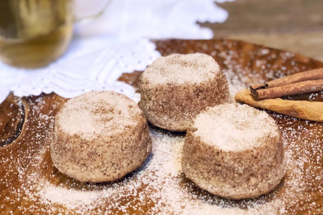 DIA A DIA: Receita saudável de bolo de iogurte com canela para acompanhar o café