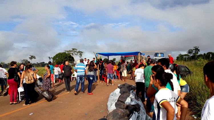 Justiça determina desbloqueio de pontos interditados na rodovia