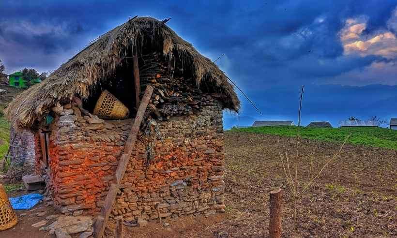 CRUELDADE: Polícia faz primeira prisão por morte de mulher em 'cabana da menstruação'