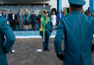 FORMAÇÃO DE OFICIAIS: Novos cadetes da PM de Rondônia recebem o Espadim  em ato solene 
