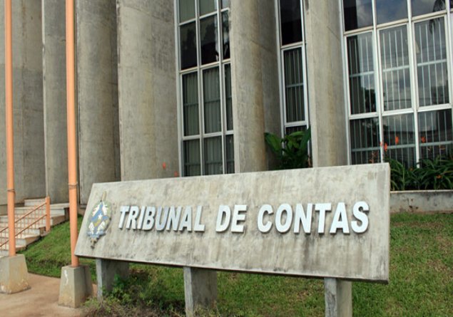 RACHADINHA: TCE aplica aposentadoria compulsória a auditor réu por associação criminosa