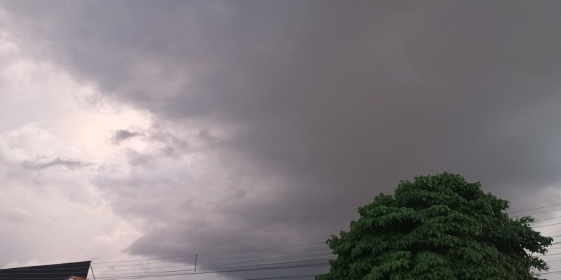 NUBLADO: Quarta (24) em Rondônia é chuvosa, até em Buritis